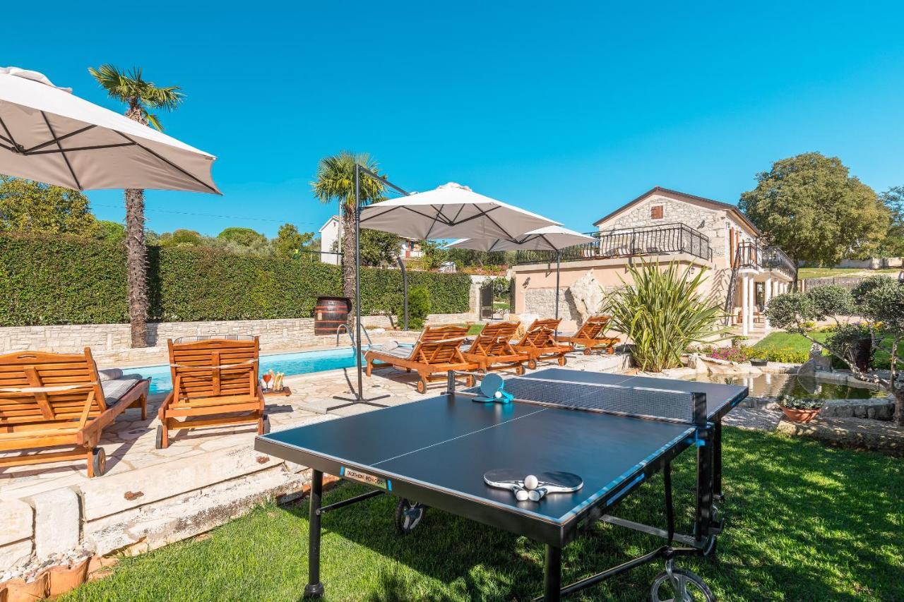 Villa Alma Kaštelir Exterior foto