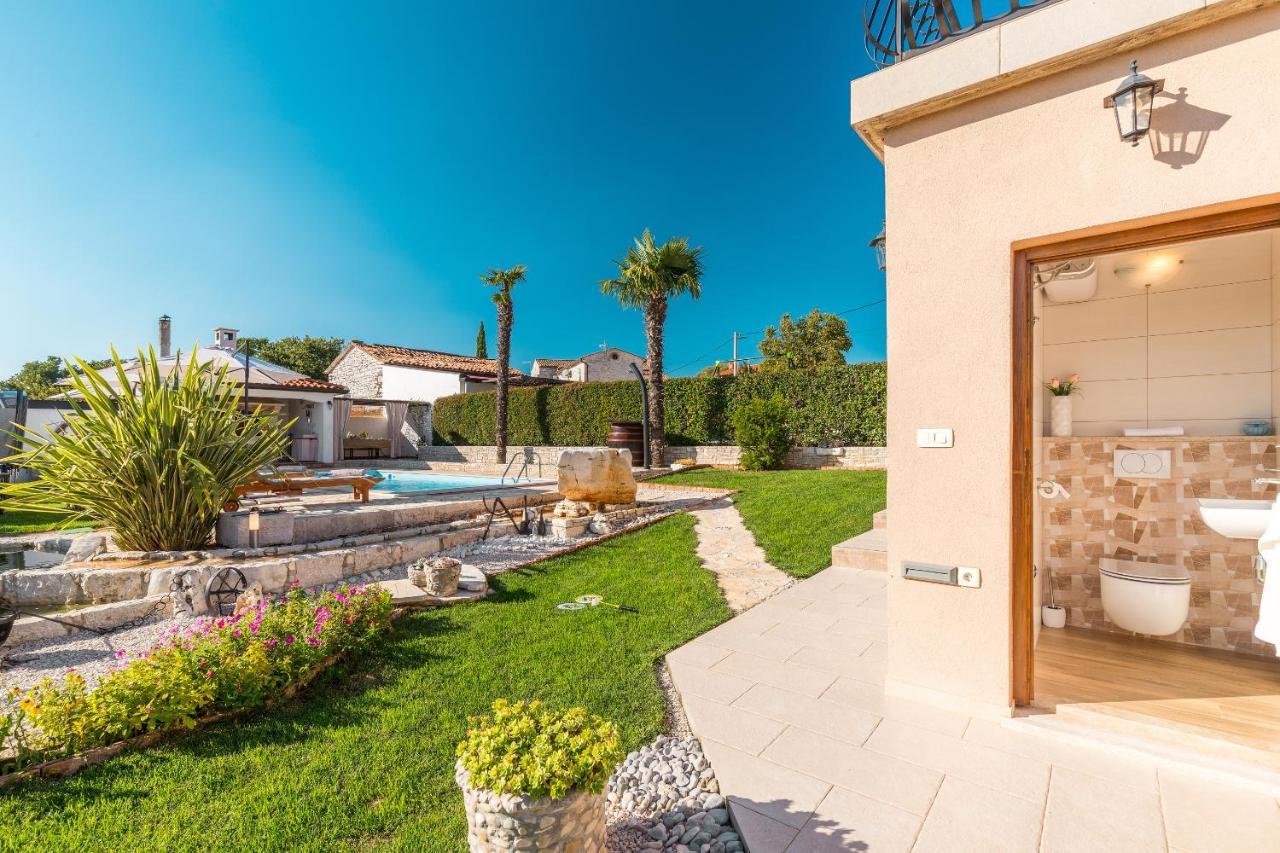Villa Alma Kaštelir Exterior foto