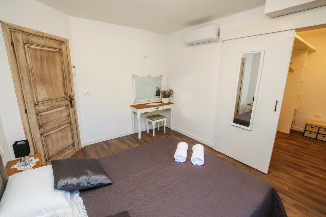 Villa Alma Kaštelir Exterior foto